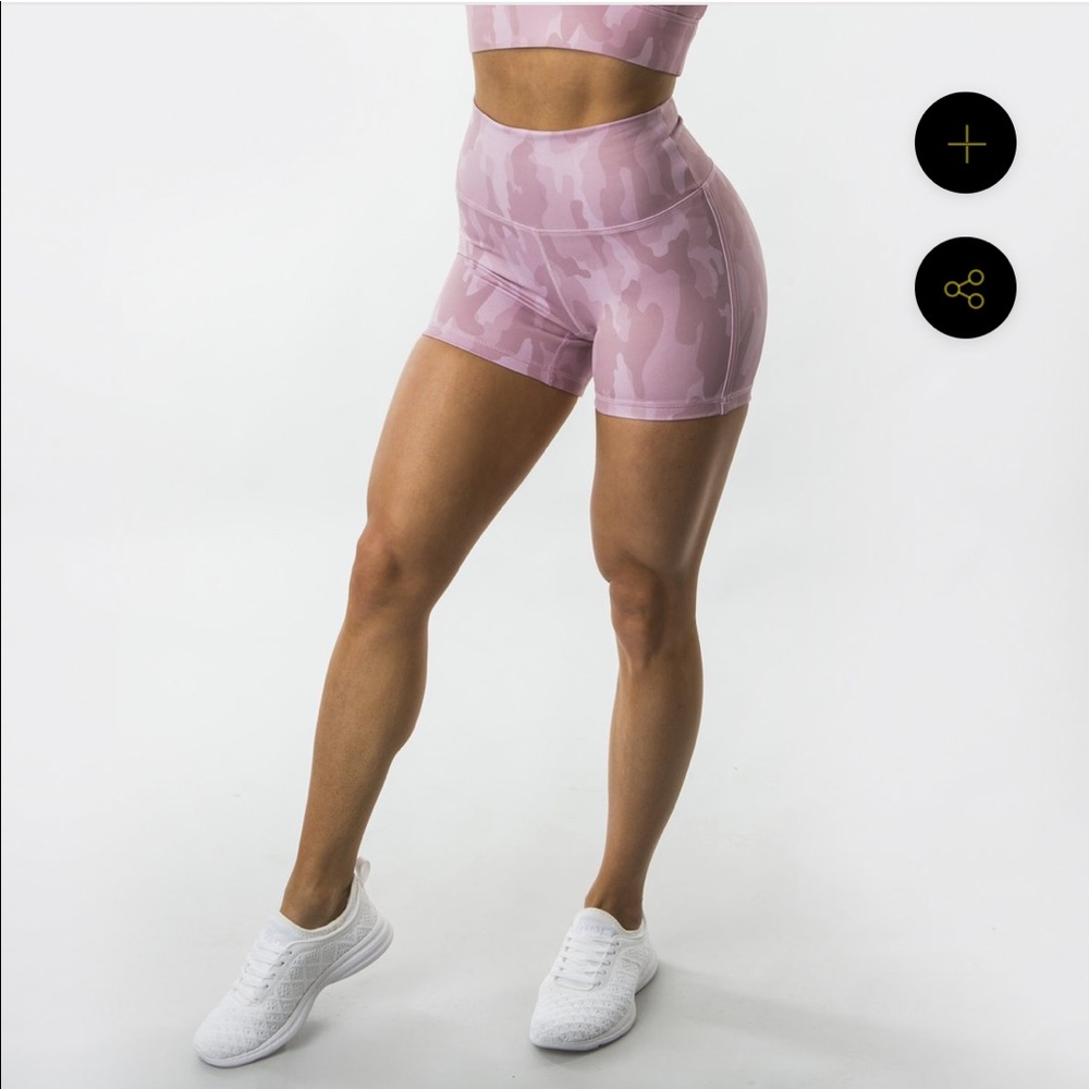 Buffbunny pink camo shorts